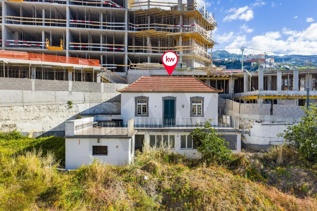 Terreno para Venda em Camara de Lobos Foto 14