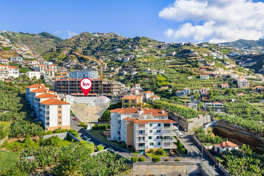 Terreno para Venda em Camara de Lobos Foto 21