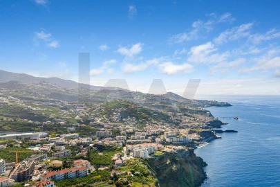 Terreno para Venda em Camara de Lobos