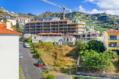 Terreno para Venda em Camara de Lobos