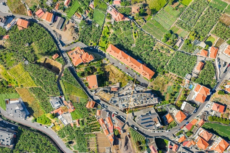 Terreno para Venda em Camara de Lobos Foto 3