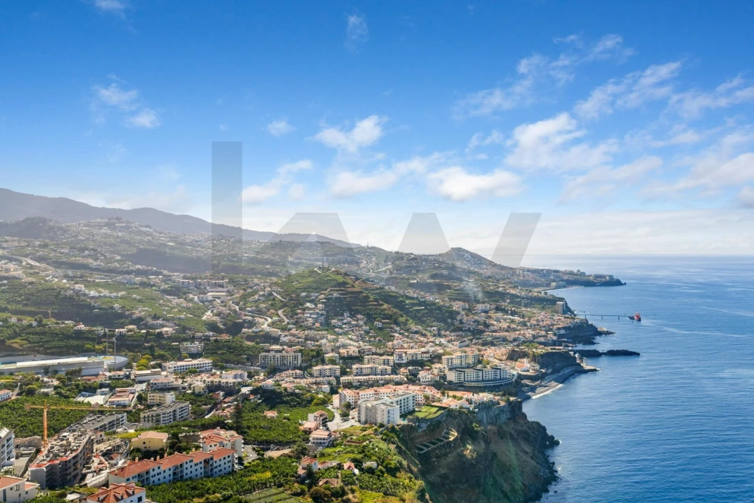 Terreno para Venda em Camara de Lobos Foto 7