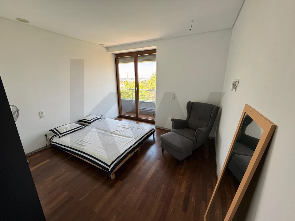 Apartamento T3 para Arrendamento em Moscavide e Portela Foto 16