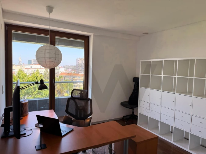 Apartamento T3 para Arrendamento em Moscavide e Portela Foto 10