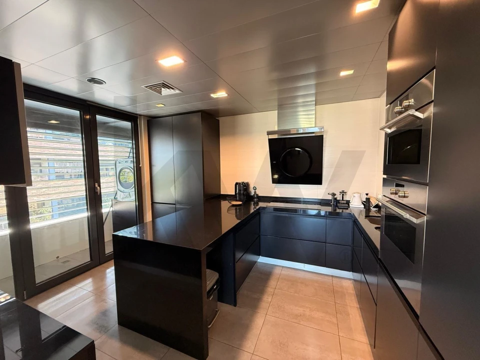 Apartamento T3 para Arrendamento em Moscavide e Portela Foto 6