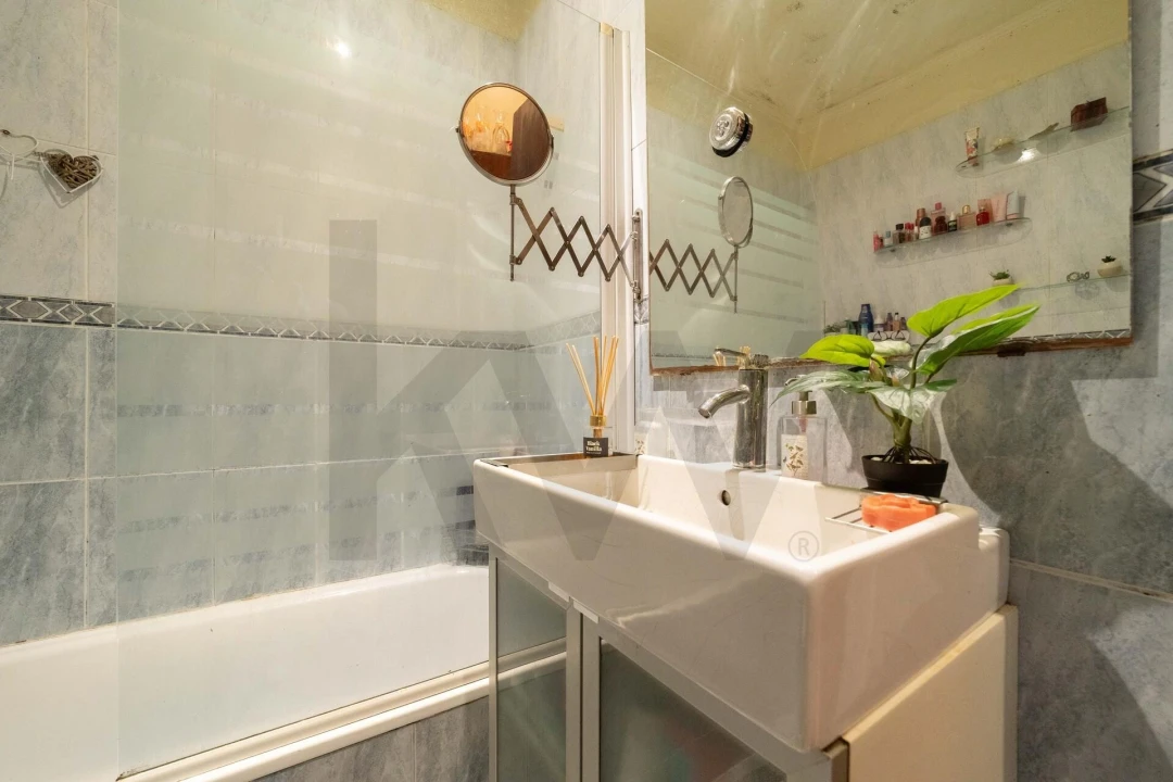 Apartamento T2 para Venda em Alcantara Foto 5