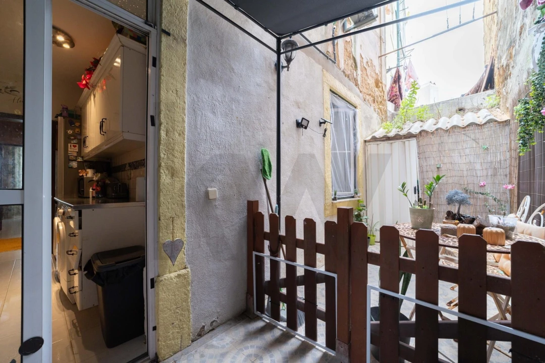 Apartamento T2 para Venda em Alcantara Foto 11