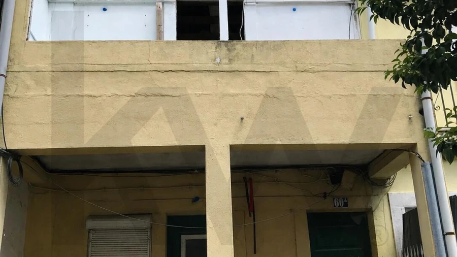 Moradia T3 para Venda em Queluz e Belas