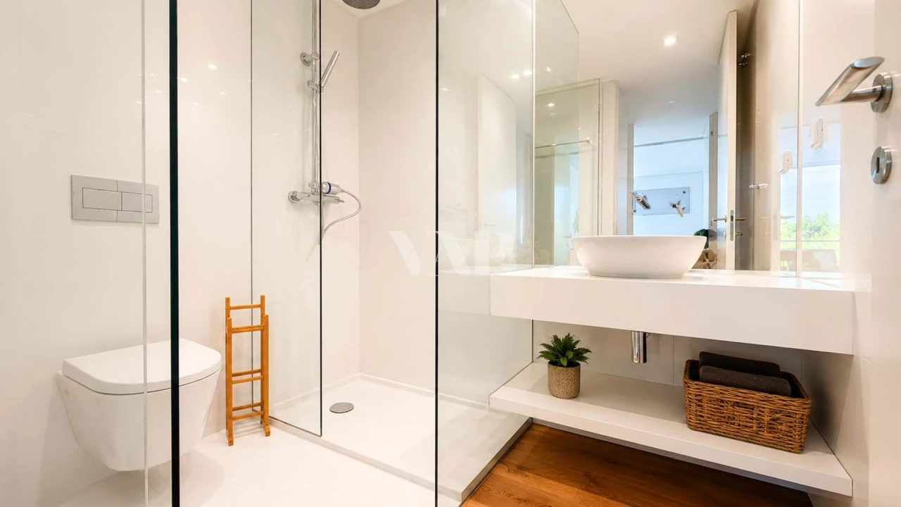 Apartamento T2 para Venda em Quarteira Foto 11