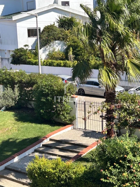Apartamento T3 para Arrendamento em Alcabideche