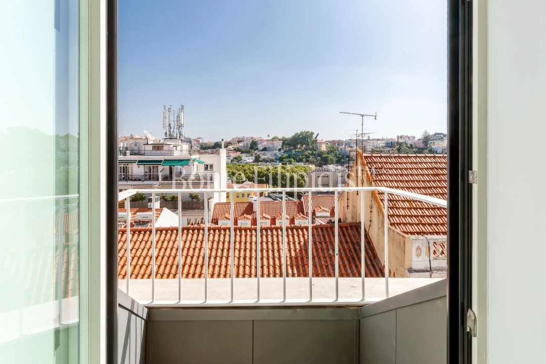 Apartamento T1 para Venda em Santo António Foto 31