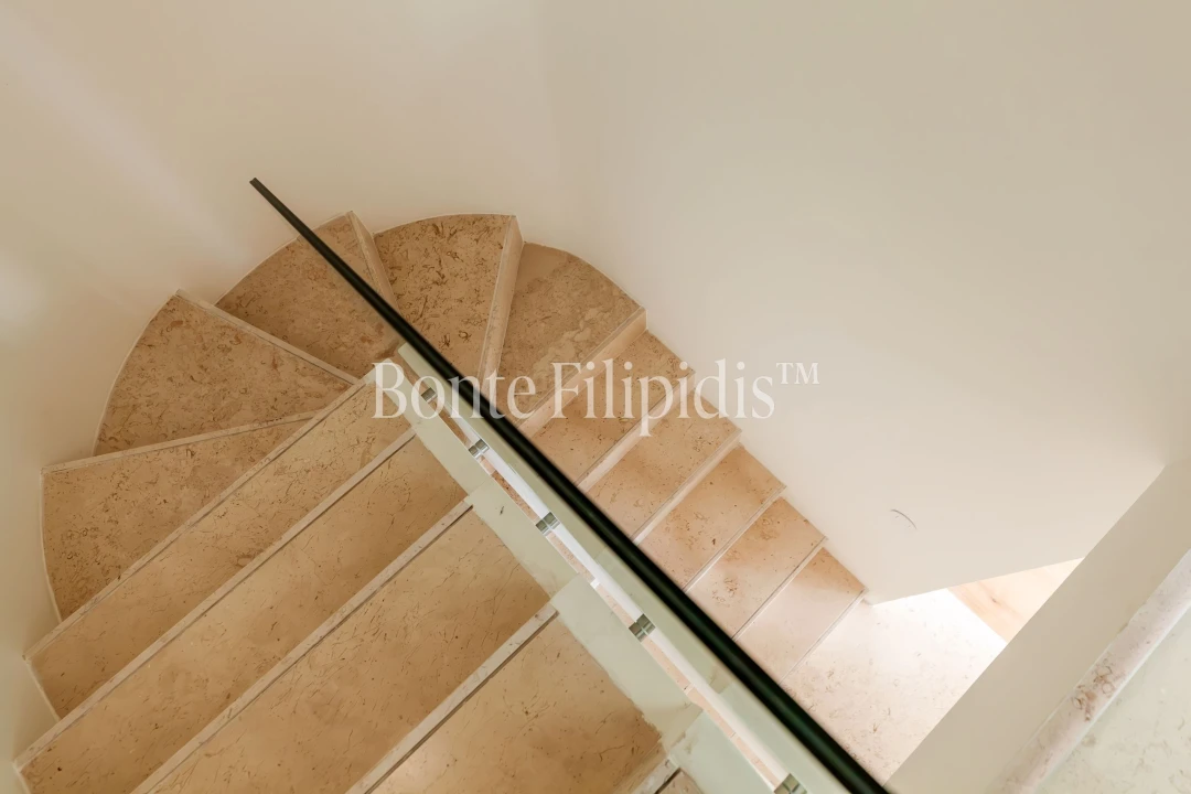 Apartamento T1 para Venda em Santo António Foto 16