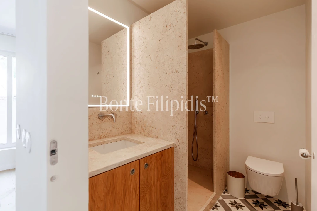 Apartamento T1 para Venda em Santo António Foto 9
