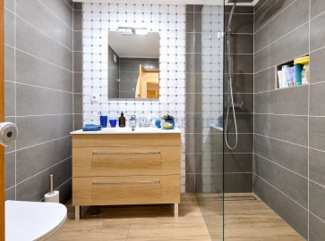 Apartamento T2 para Venda em Quarteira