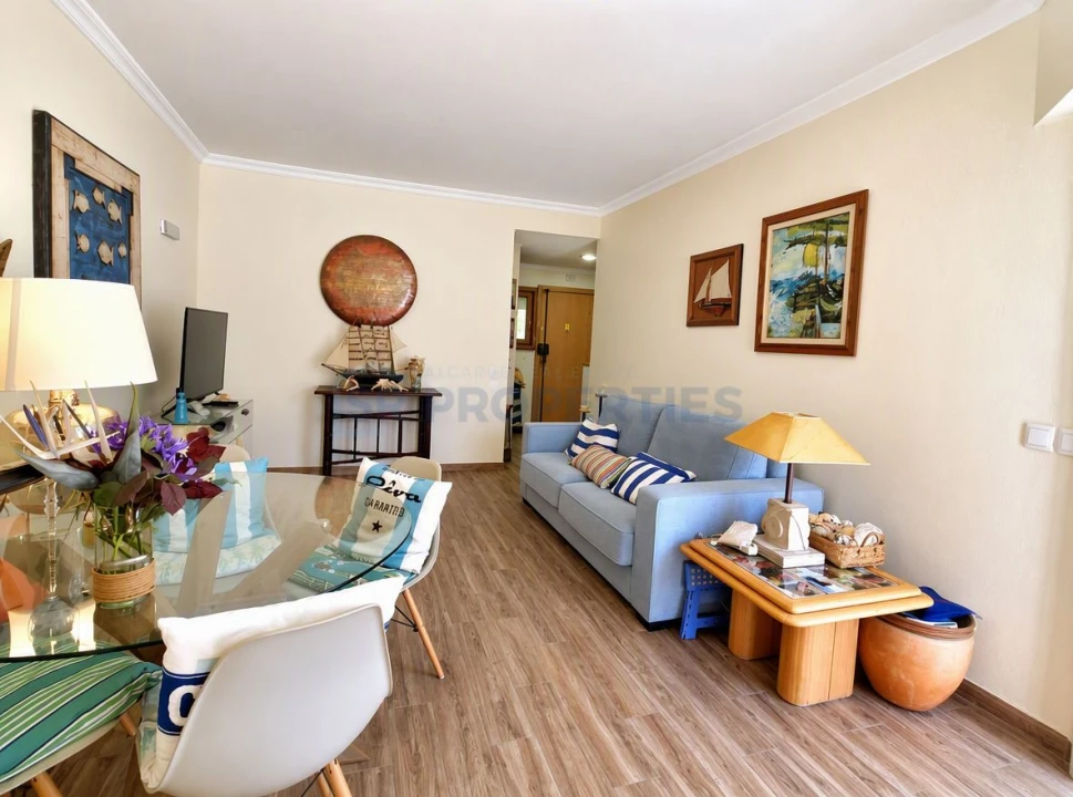 Apartamento T2 para Venda em Quarteira Foto 25