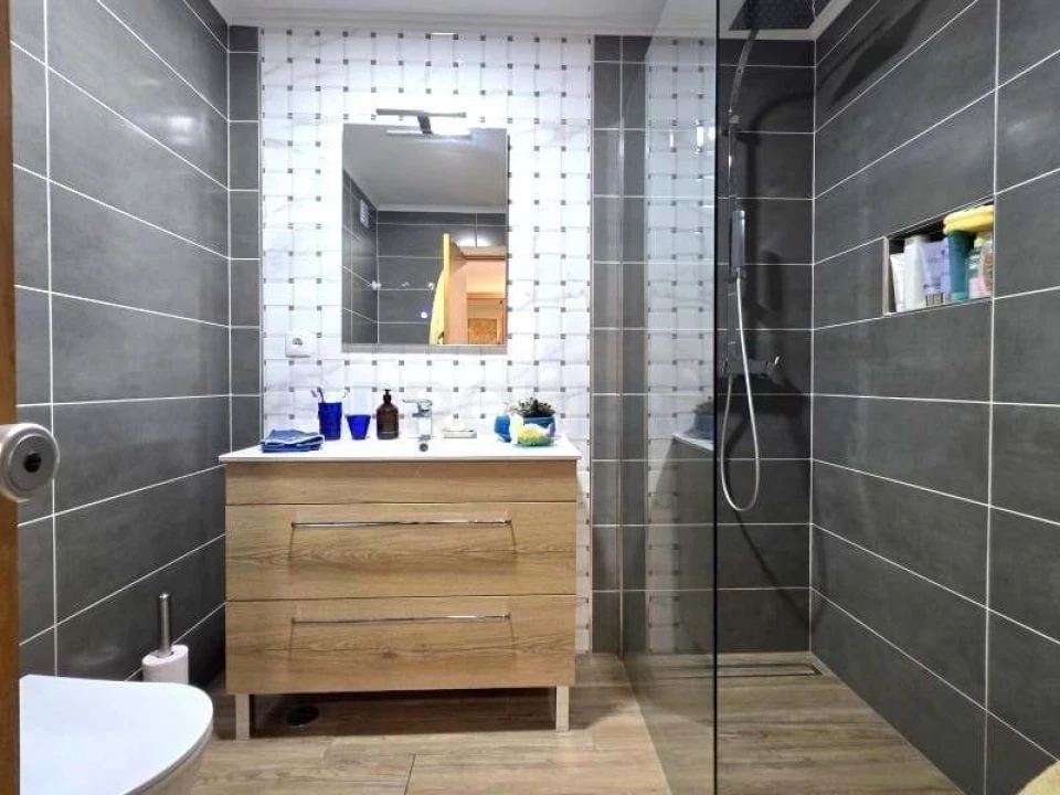 Apartamento T1 para Venda em Quarteira Foto 19