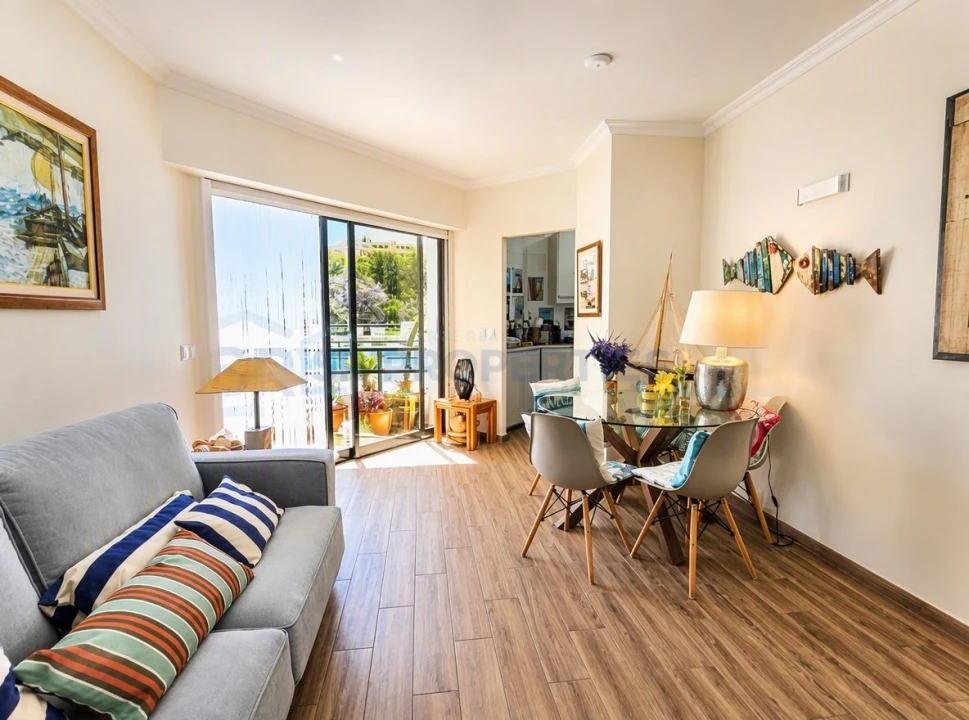 Apartamento T2 para Venda em Quarteira Foto 24