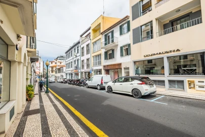 Prédio para Venda em Funchal (Santa Luzia)