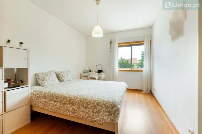 Apartamento T3 para Venda em Custoias