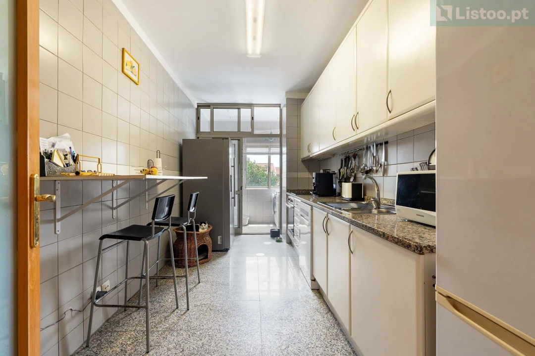 Apartamento T3 para Venda em Custoias Foto 8