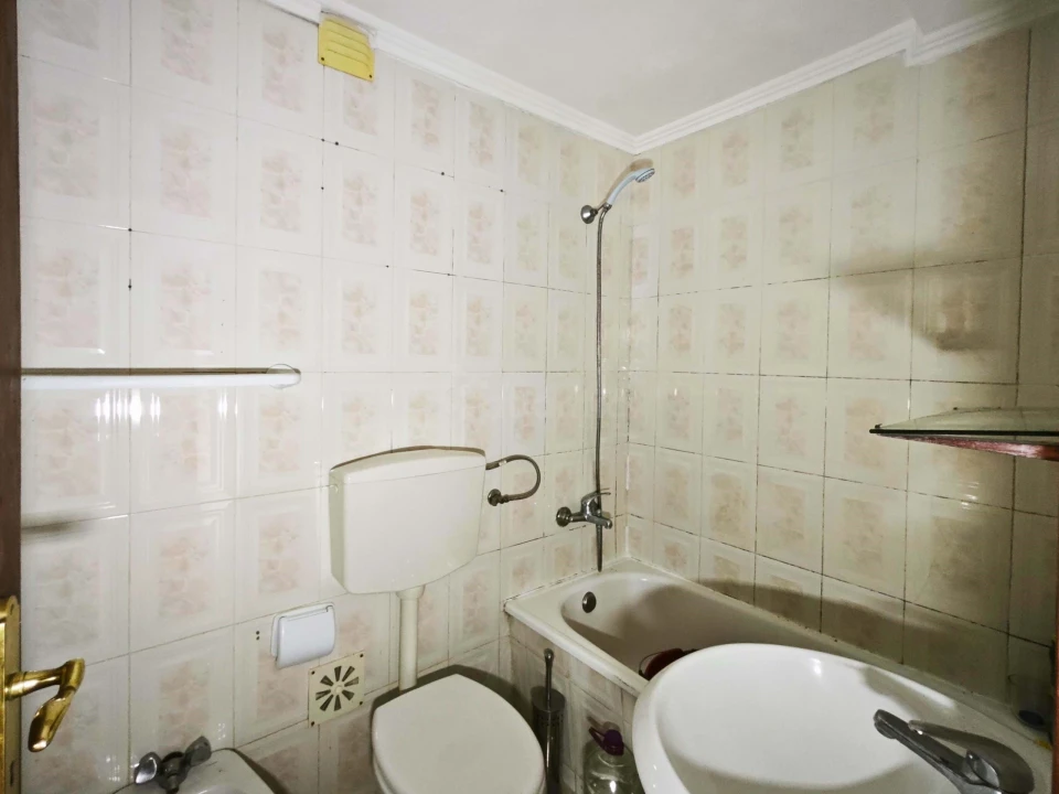 Apartamento T2 para Venda em São Vicente Foto 14