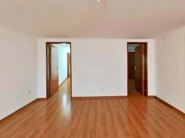 Apartamento T2 para Venda em São Vicente