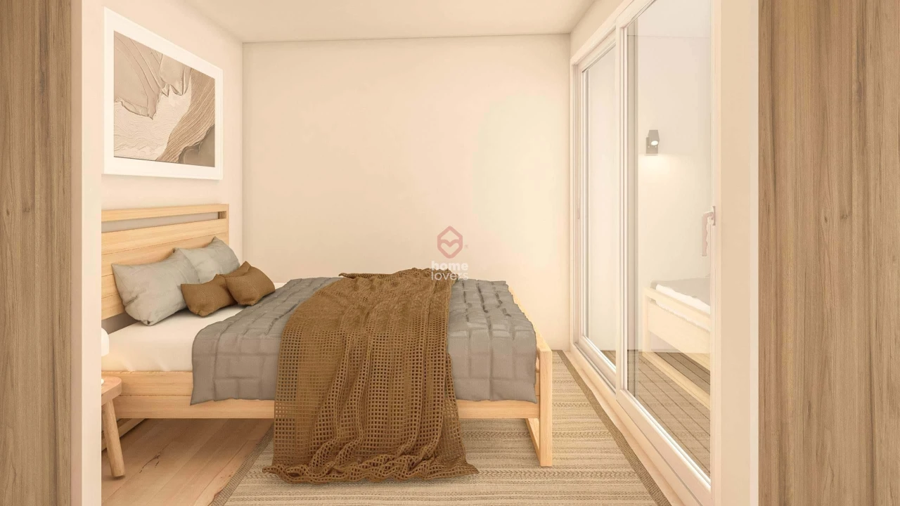 Apartamento T1 para Venda em Santa Maria do Castelo e Santiago e Santa Susana Foto 3