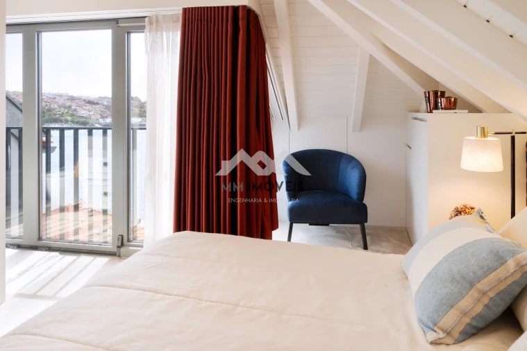 Apartamento T3 para Venda em Lordelo do Ouro e Massarelos Foto 30