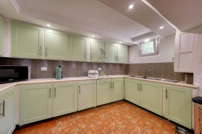 Quinta T8 para Venda em Paderne