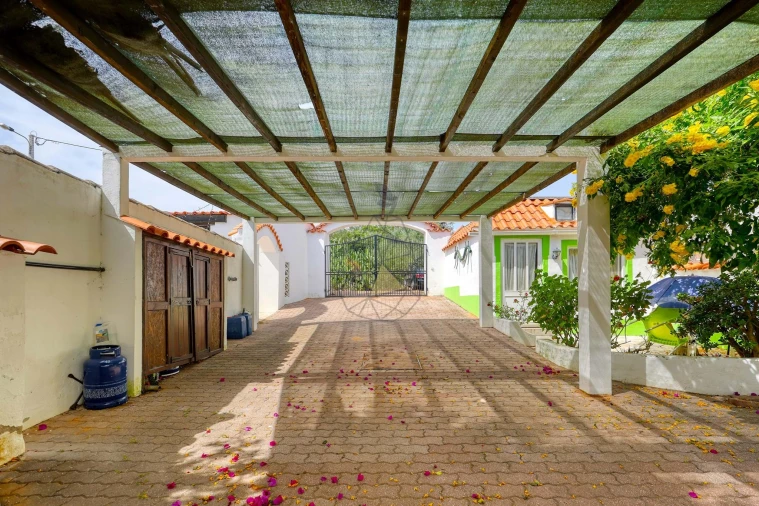 Quinta T8 para Venda em Paderne Foto 95