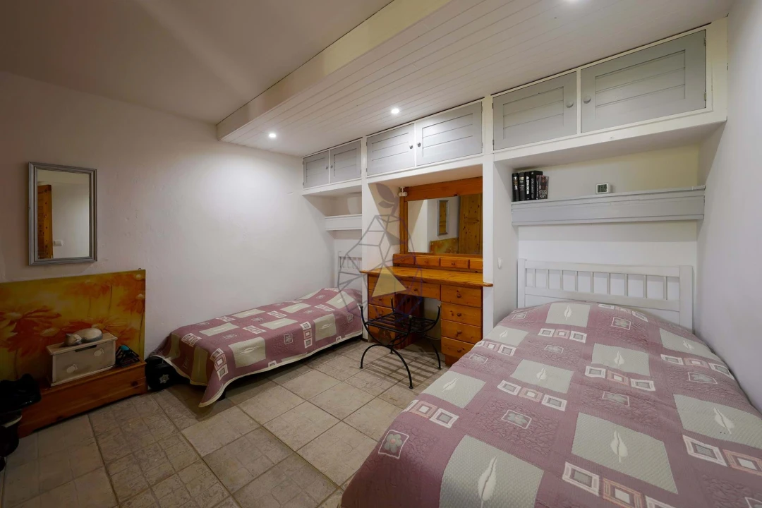 Quinta T8 para Venda em Paderne Foto 41