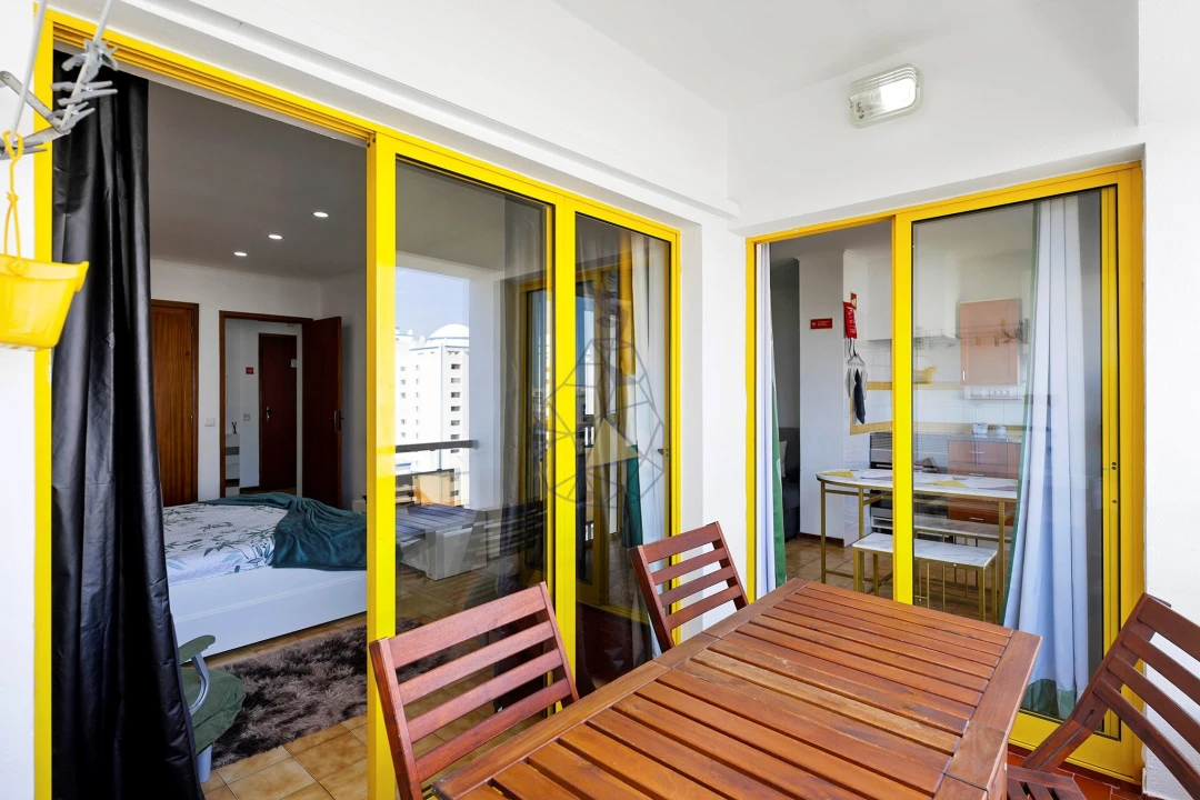 Apartamento T1 para Venda em Portimão Foto 19