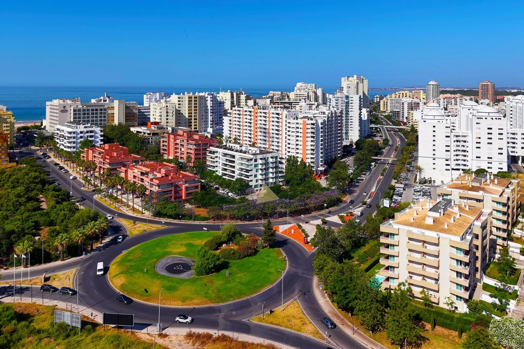 Apartamento T1 para Venda em Portimão Foto 1
