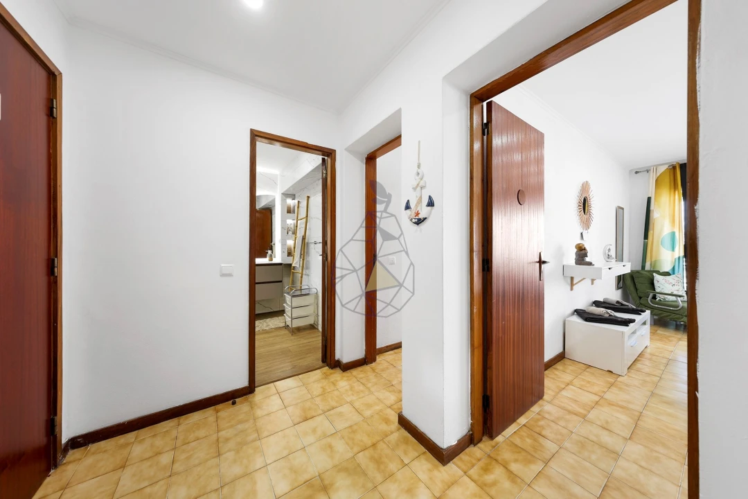 Apartamento T1 para Venda em Portimão Foto 23