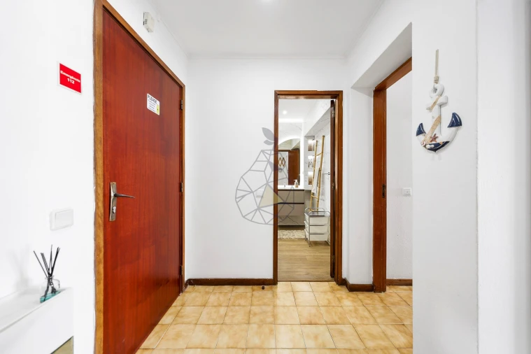 Apartamento T1 para Venda em Portimão Foto 4