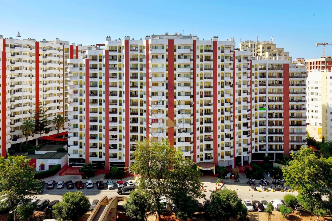 Apartamento T1 para Venda em Portimão Foto 35