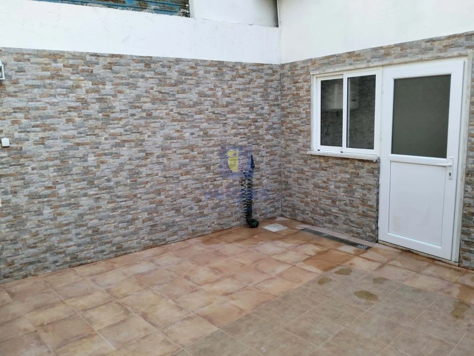 Apartamento T1 para Venda em Baixa da Banheira e Vale da Amoreira Foto 2