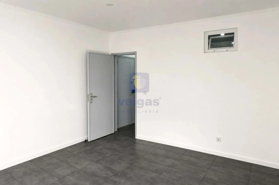 Apartamento T1 para Venda em Baixa da Banheira e Vale da Amoreira Foto 11