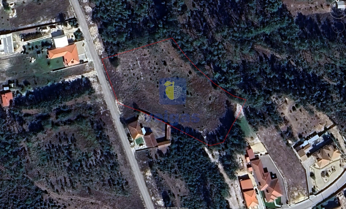 Terreno para Venda em Coimbrão Foto 6