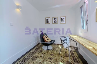 Apartamento T3 para Venda em Oeiras e São Julião da Barra, Paço de Arcos e Caxias
