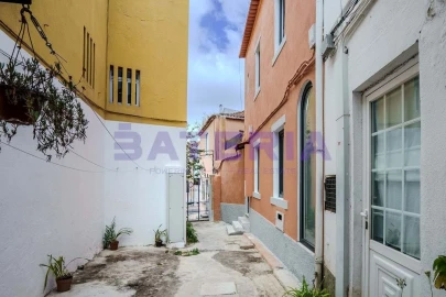 Apartamento T3 para Venda em Oeiras e São Julião da Barra, Paço de Arcos e Caxias