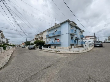 Apartamento T1 para Venda em Marvila, Ribeira Santarém, São Salvador, São Nicolau