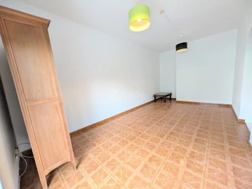 Apartamento T1 para Venda em Marvila, Ribeira Santarém, São Salvador, São Nicolau