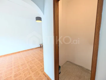 Apartamento T1 para Venda em Marvila, Ribeira Santarém, São Salvador, São Nicolau