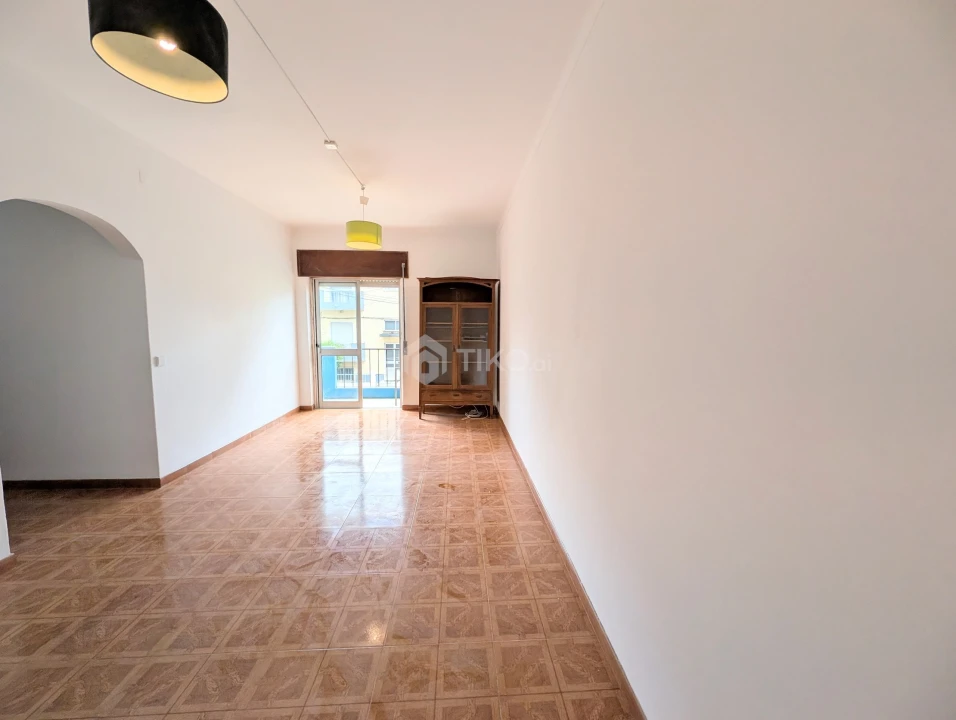 Apartamento T1 para Venda em Marvila, Ribeira Santarém, São Salvador, São Nicolau Foto 2