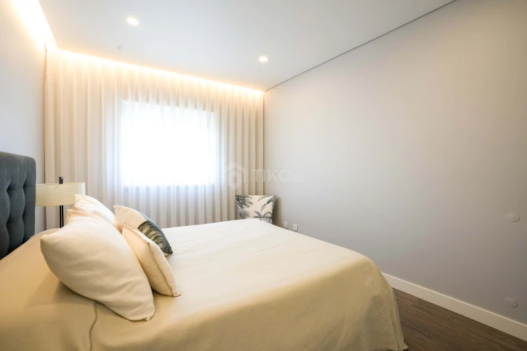 Apartamento T4 para Venda em Venteira Foto 31