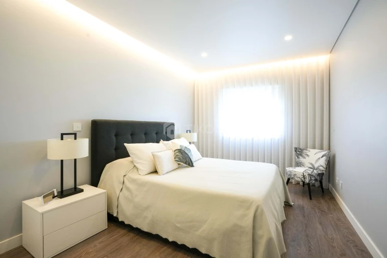 Apartamento T4 para Venda em Venteira Foto 30