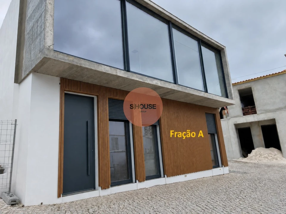 Apartamento T3 para Venda em Lourinhã e Atalaia Foto 2