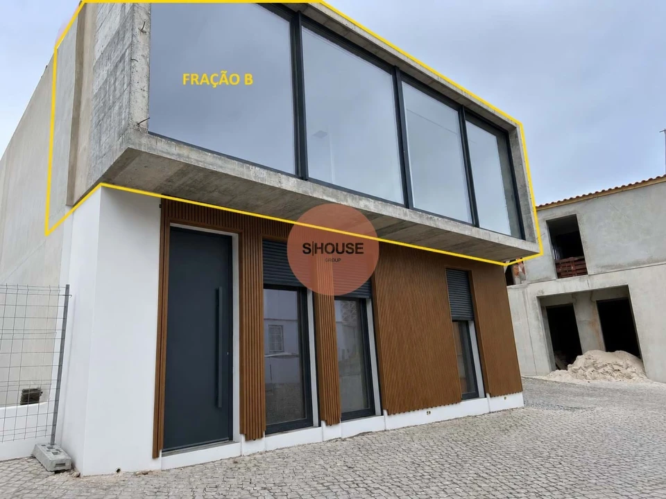Apartamento T3 para Venda em Lourinhã e Atalaia Foto 3