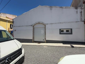 Negócio para Arrendamento em Peniche